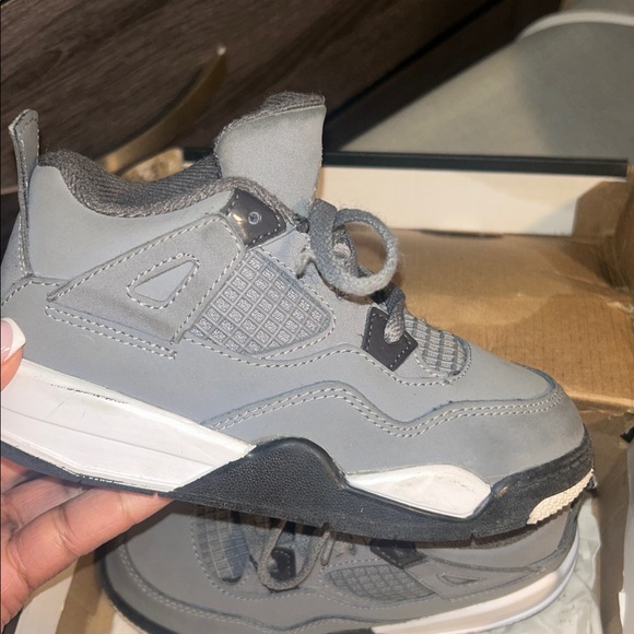 Jordan 4 Retro - Picture 4 of 4